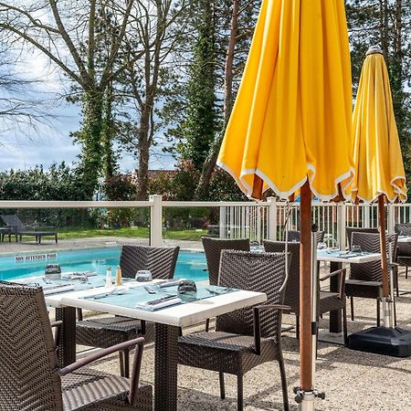 Ibis Styles Lisieux Normandie Экстерьер фото