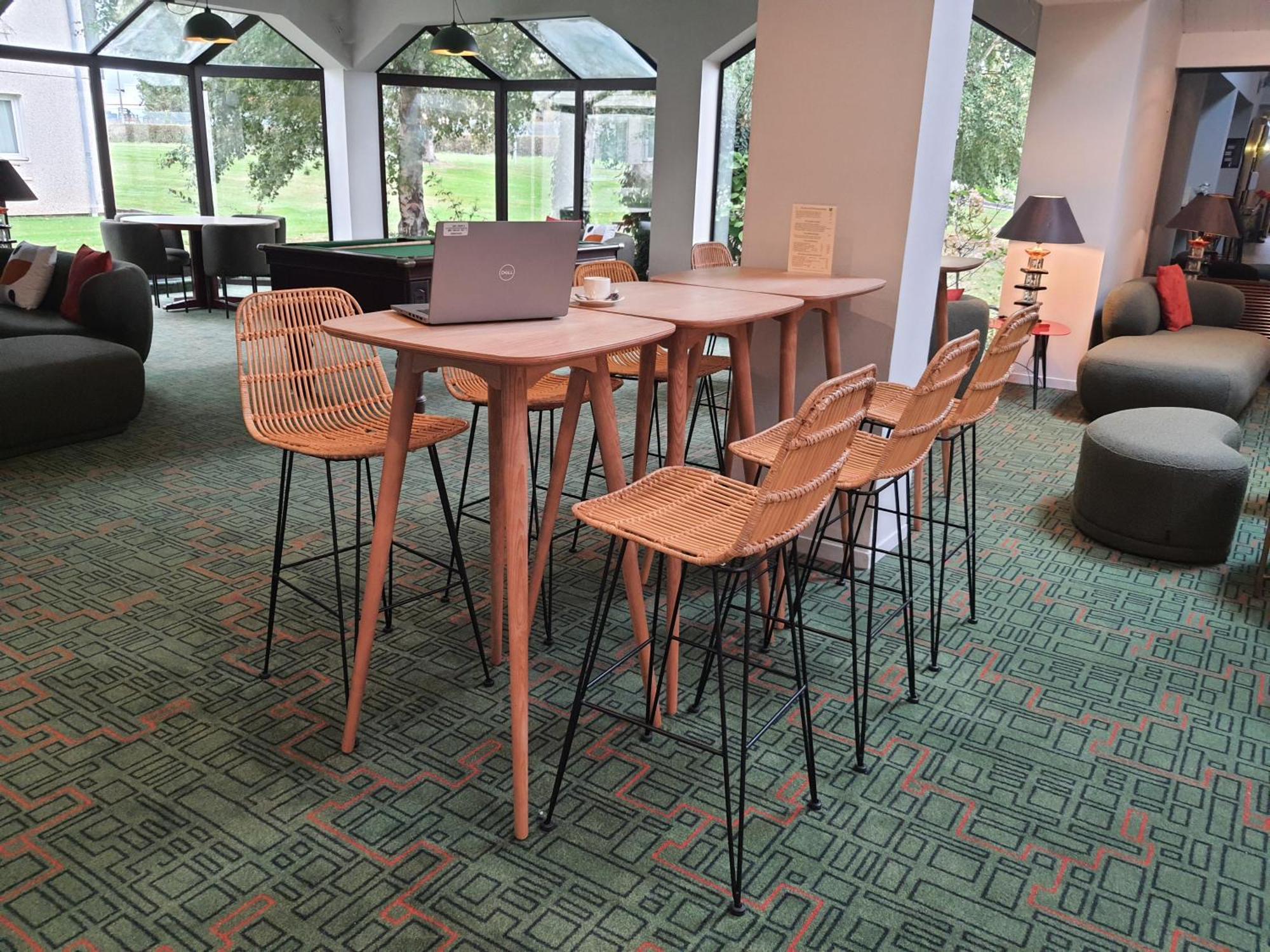 Ibis Styles Lisieux Normandie Экстерьер фото